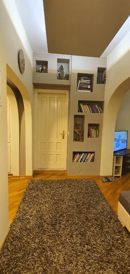 פרישטינה Apartment No 5 מראה חיצוני תמונה